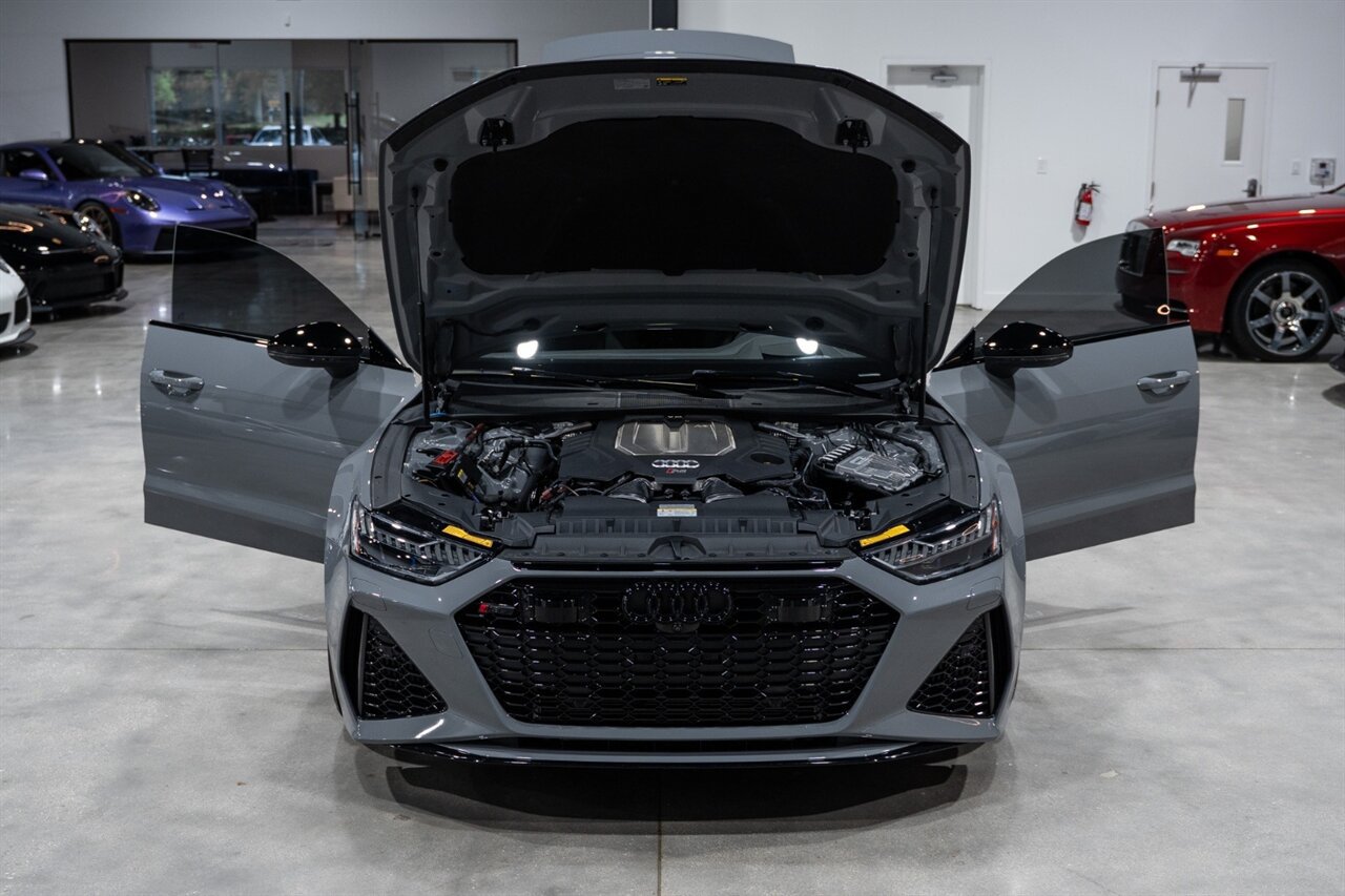 Used 2023 Audi RS 7 Sportback AWD/4WD image 45