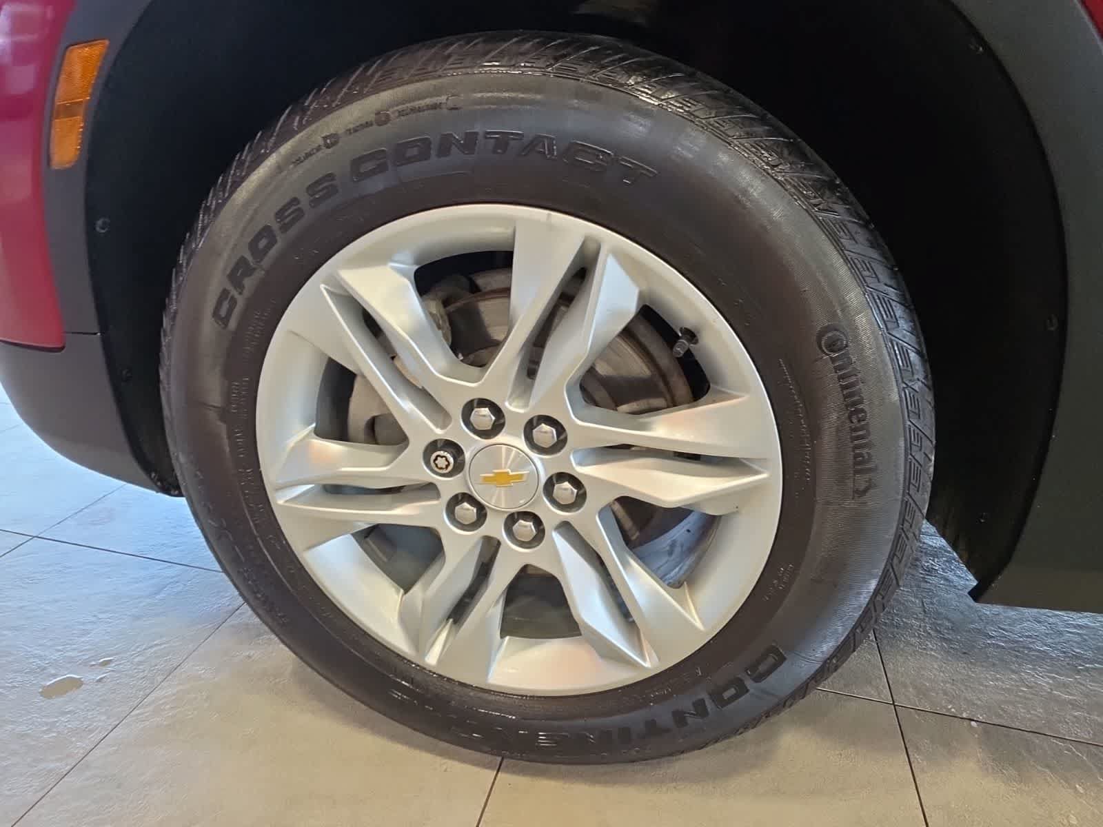 Used 2019 Chevrolet Blazer LT FWD image 15