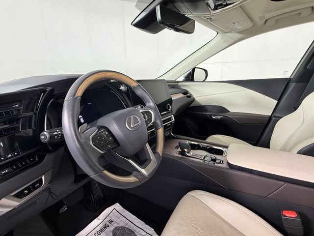 Used 2023 Lexus RX 350 Premium Plus w/ Cold Area Package AWD/4WD image 7