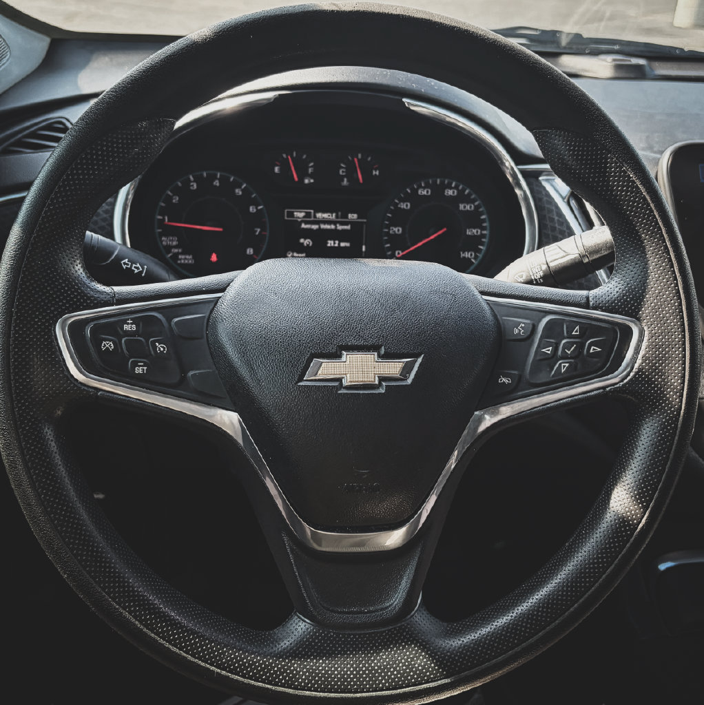 Used 2020 Chevrolet Malibu LT FWD image 9