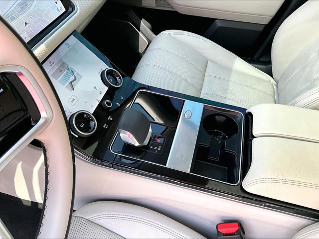 Used 2021 Land Rover Range Rover Velar R-Dynamic S AWD/4WD image 15