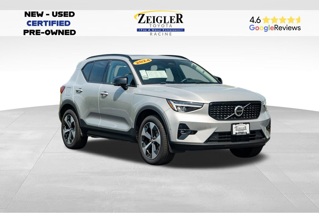 Used 2024 Volvo XC40 B5 Plus