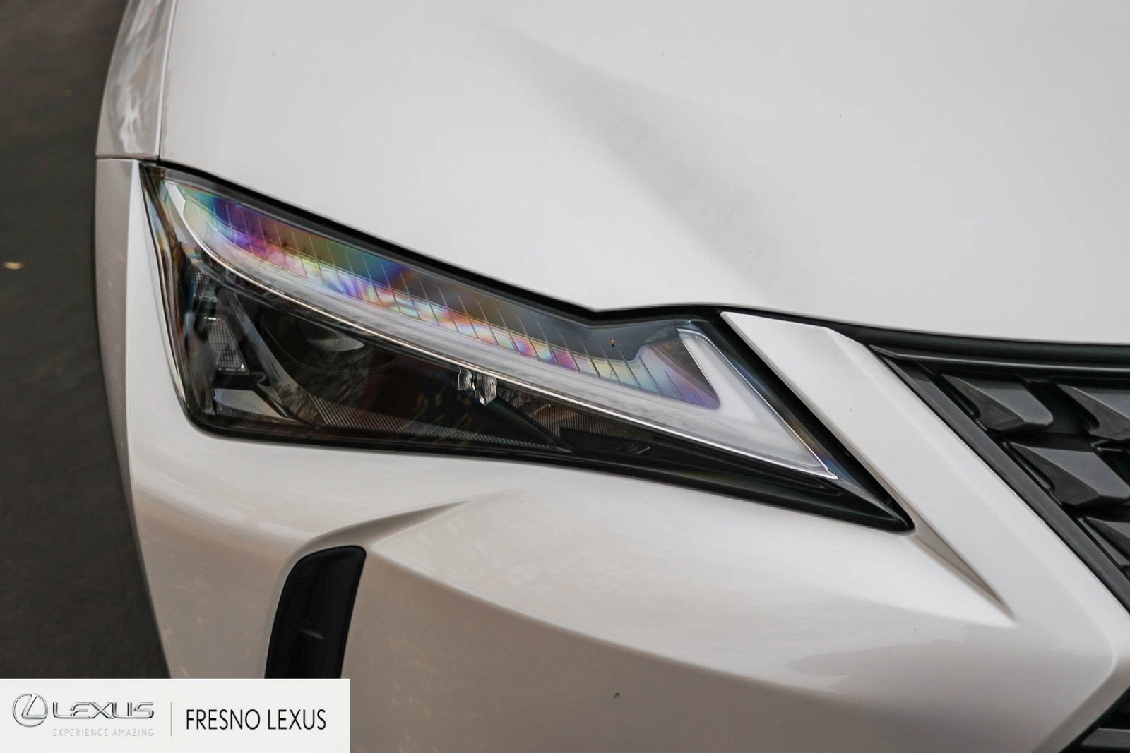 Used 2025 Lexus UX 300h FWD image 9