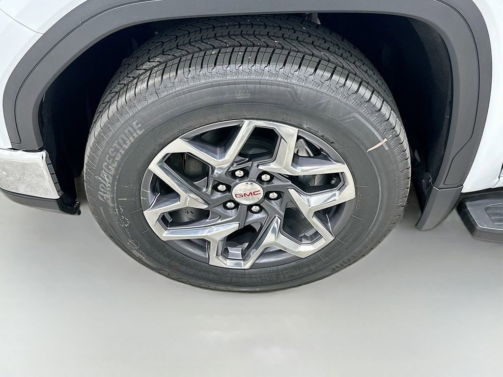 New 2026 GMC Sierra 1500 SLT RWD image 11