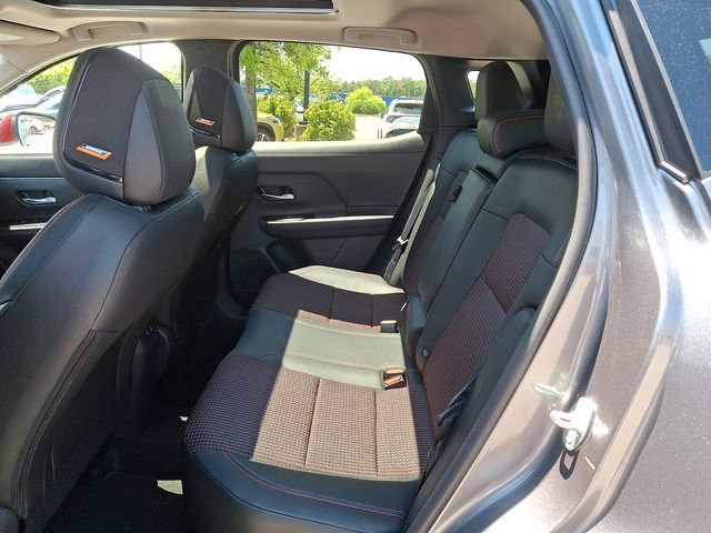 New 2026 Nissan Kicks SR w/ SR Premium Package FWD image 9
