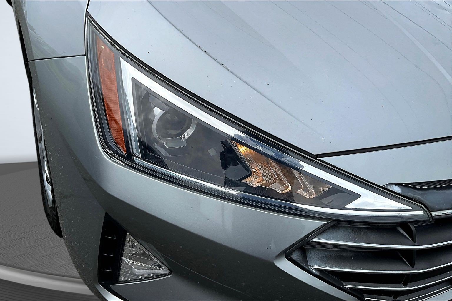 Used 2020 Hyundai Elantra SE FWD image 27