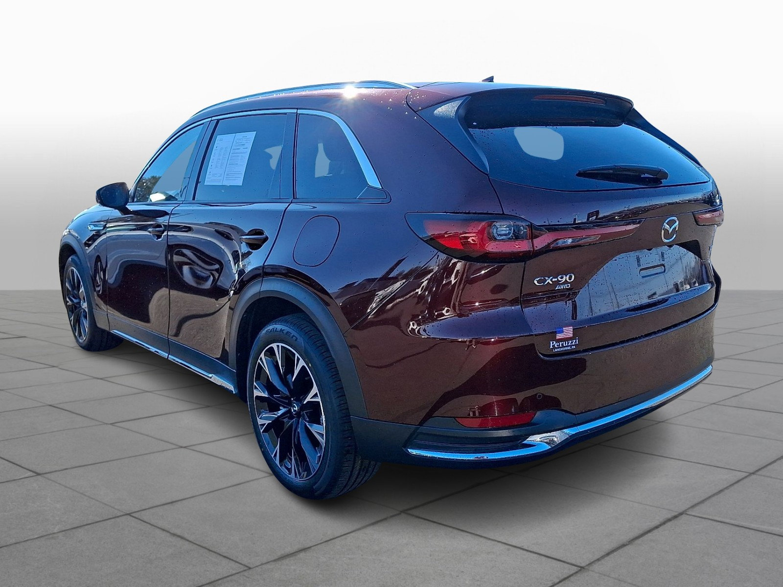 Certified 2024 MAZDA CX-90 Plug-In Hybrid w/ Premium Pkg image 5