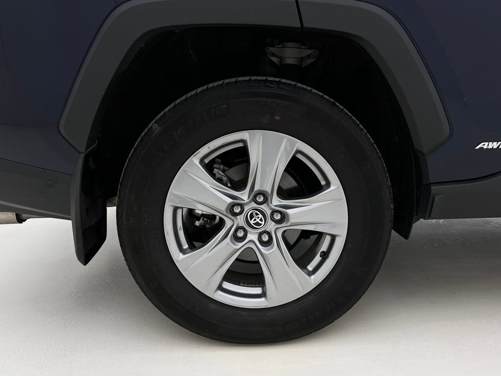 Used 2024 Toyota RAV4 XLE image 27