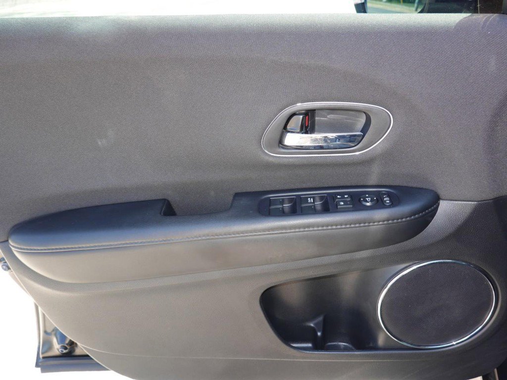 Used 2019 Honda HR-V EX image 20