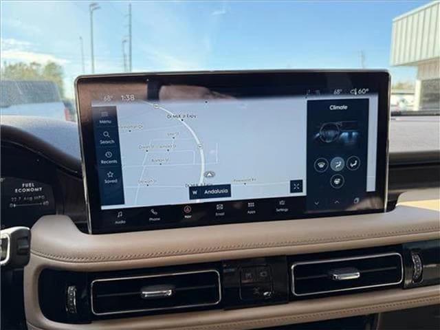 Used 2021 Lincoln Nautilus Reserve w/ Equipment Group 201A image 24