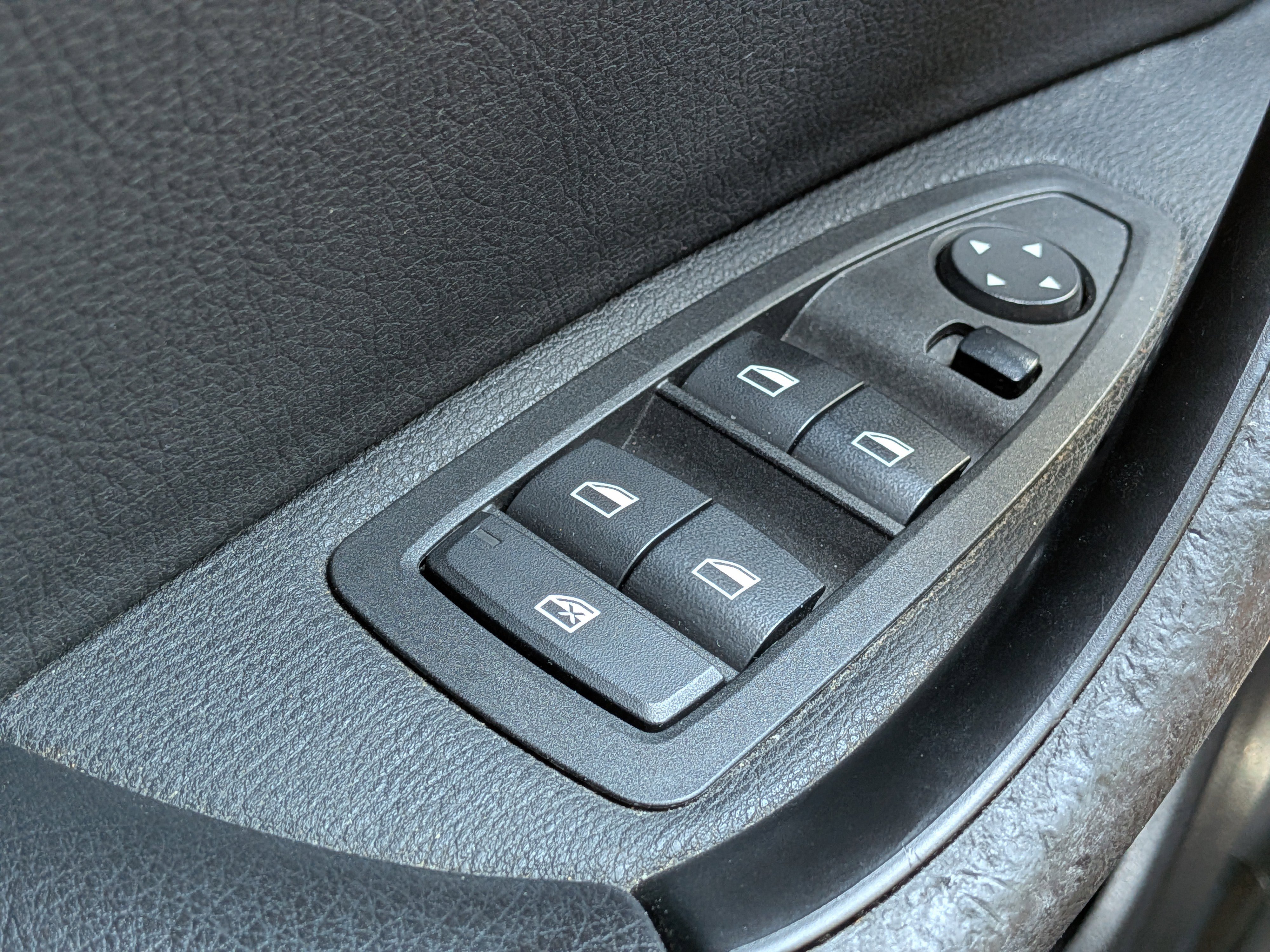 Used 2018 BMW X2 sDrive28i FWD image 21