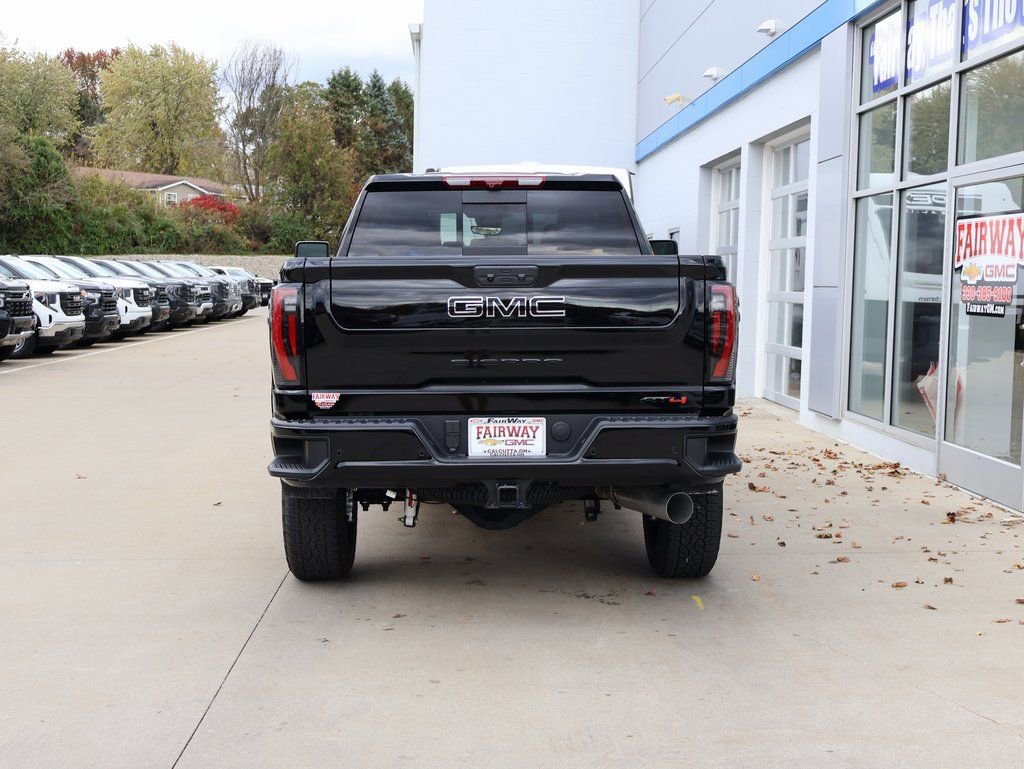 New 2026 GMC Sierra 3500 AT4 w/ AT4 Premium Plus Package image 9