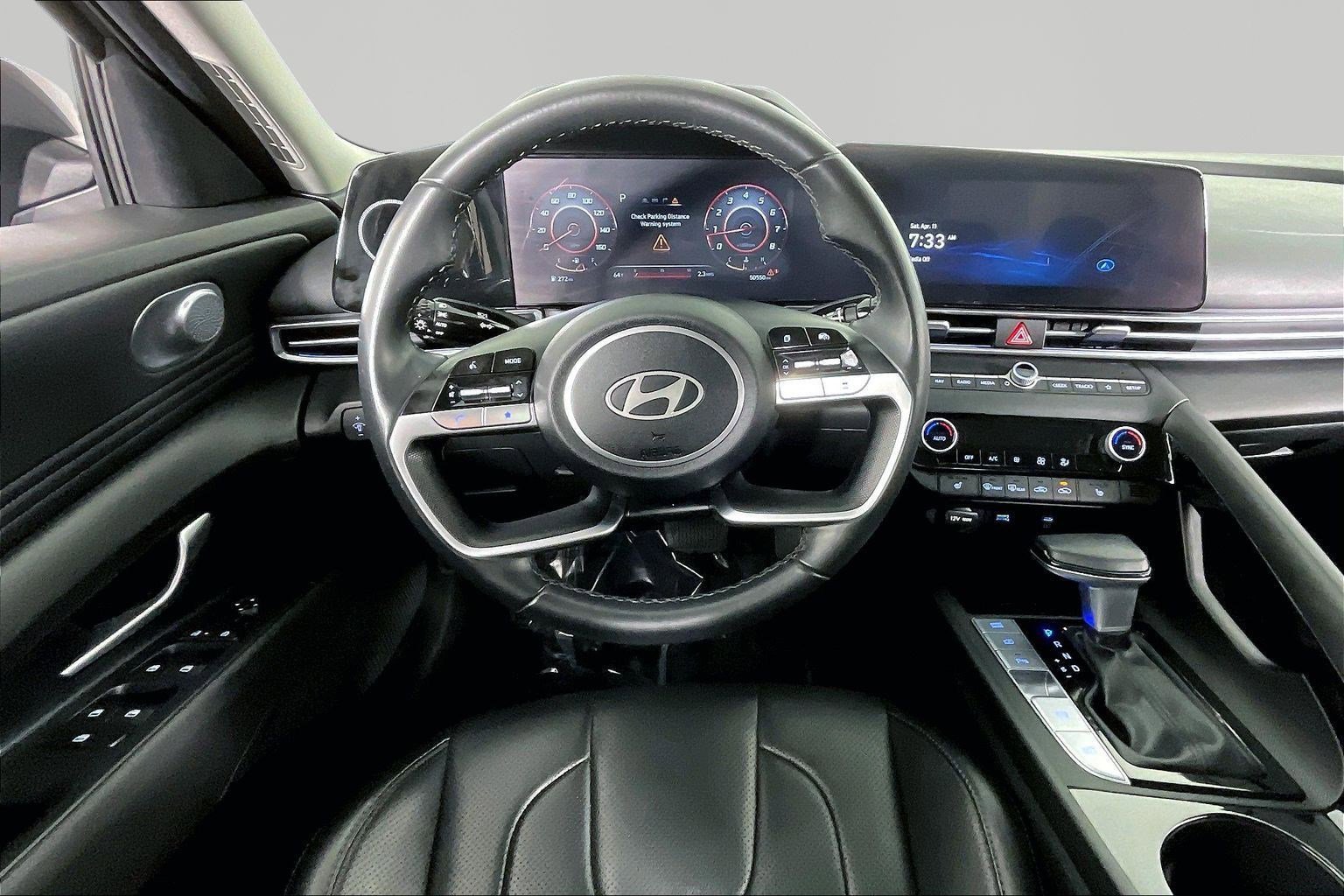 Used 2024 Hyundai Elantra Limited FWD image 8