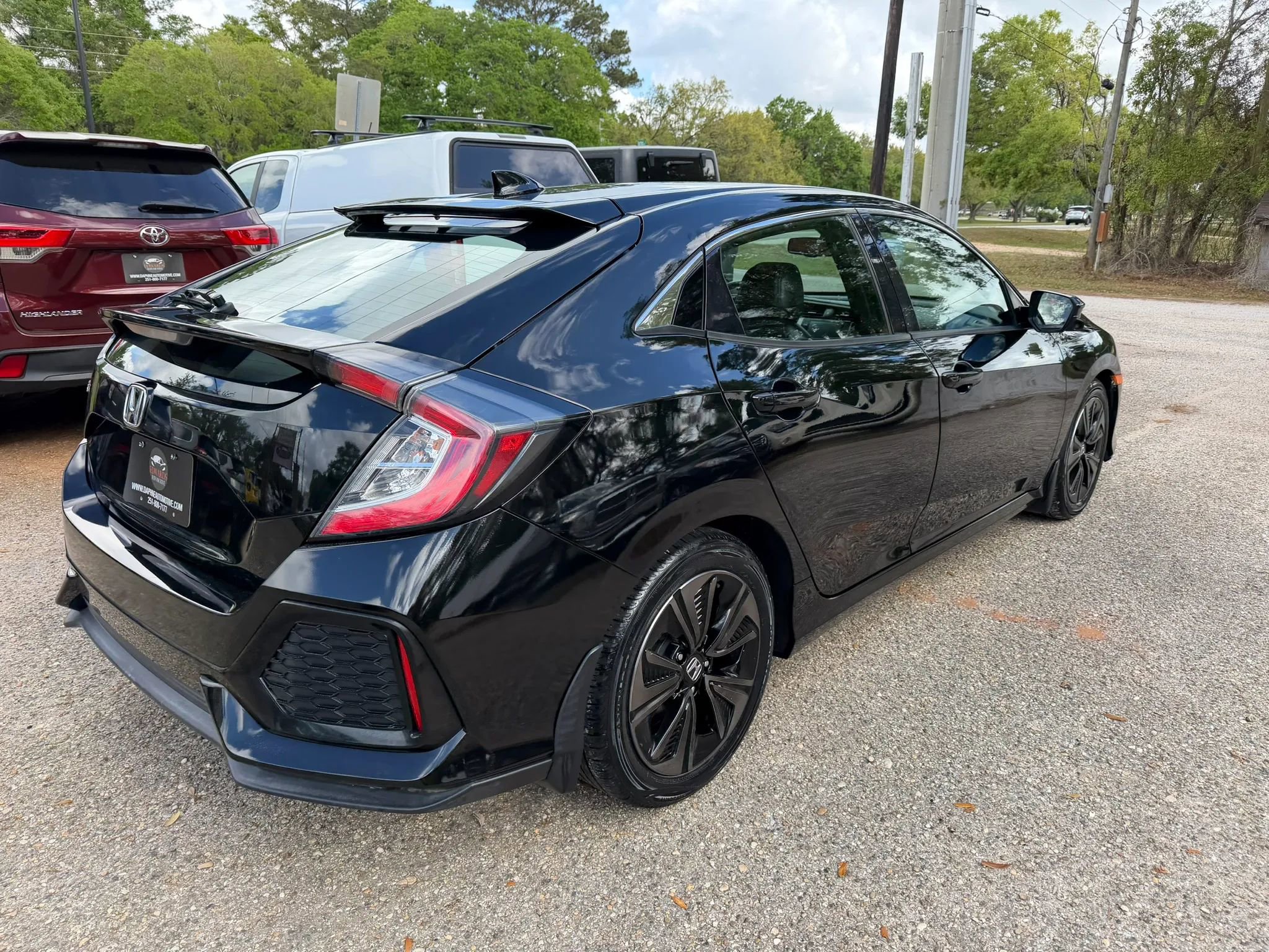 Used 2017 Honda Civic EX-L image 5