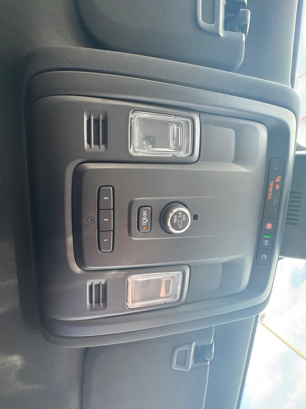 Used 2024 Chevrolet Tahoe LT RWD image 29