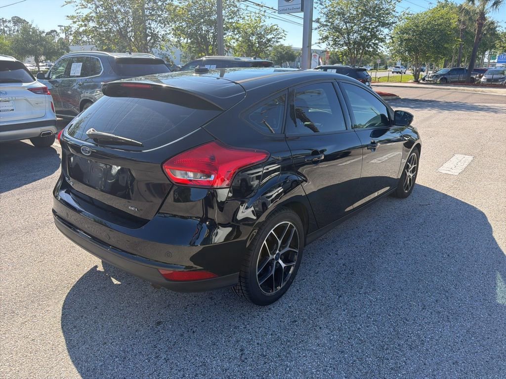 Used 2017 Ford Focus SEL w/ Cold Weather Package image 13