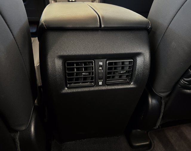 Used 2018 Lexus GX 460 w/ Navigation Package AWD/4WD image 33