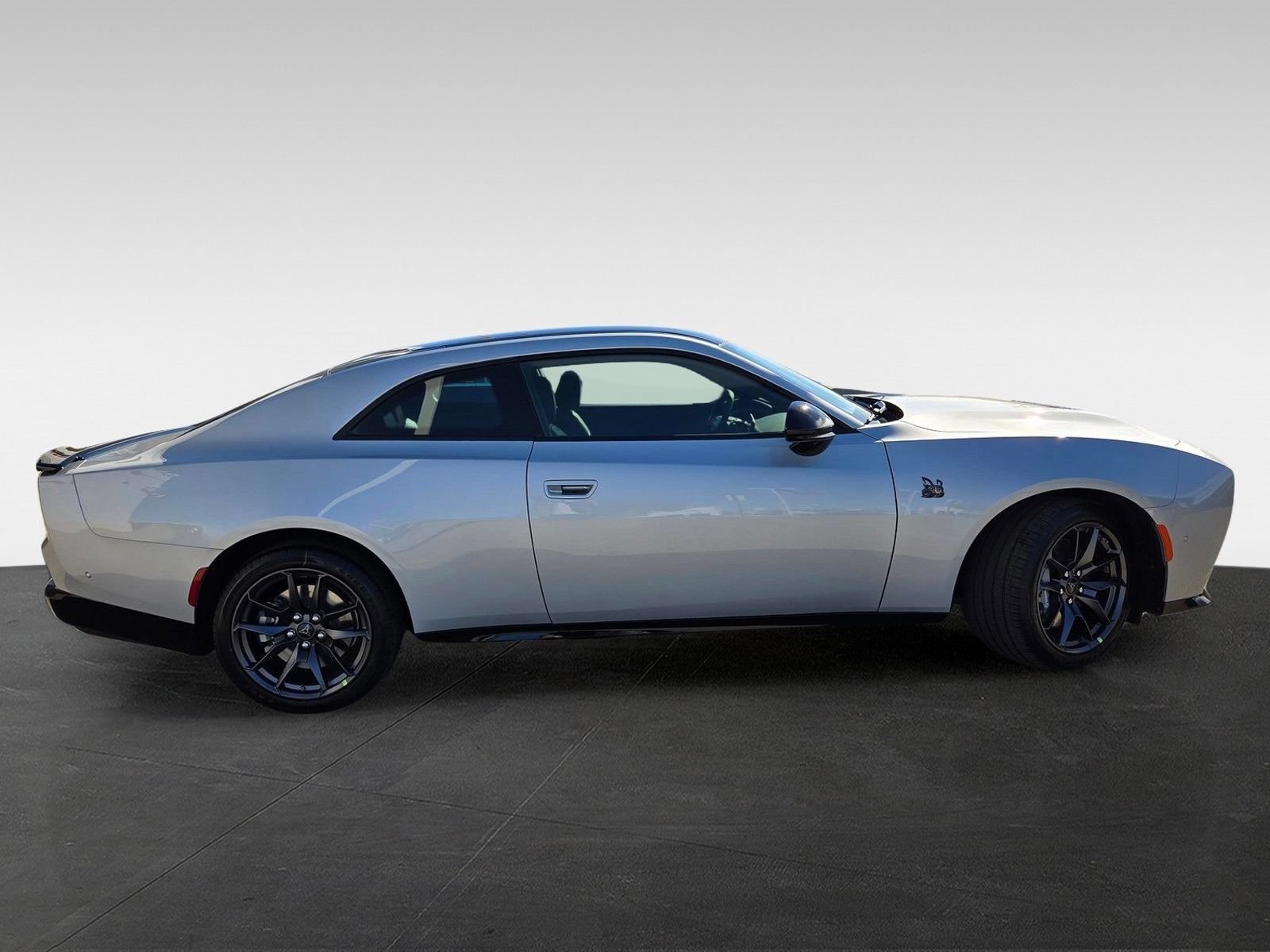 New 2026 Dodge Charger Scat Pack w/ Blacktop Package AWD/4WD image 4