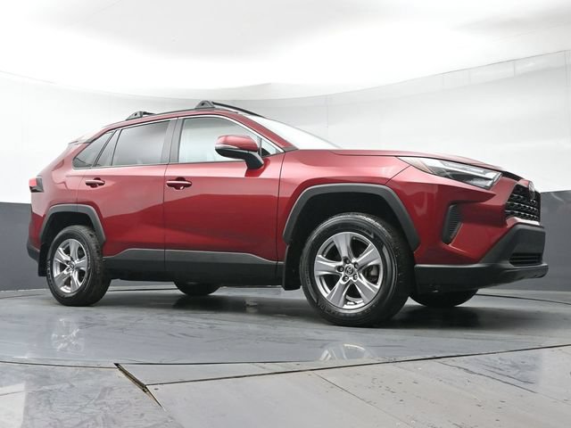 Certified 2022 Toyota RAV4 XLE AWD/4WD image 34