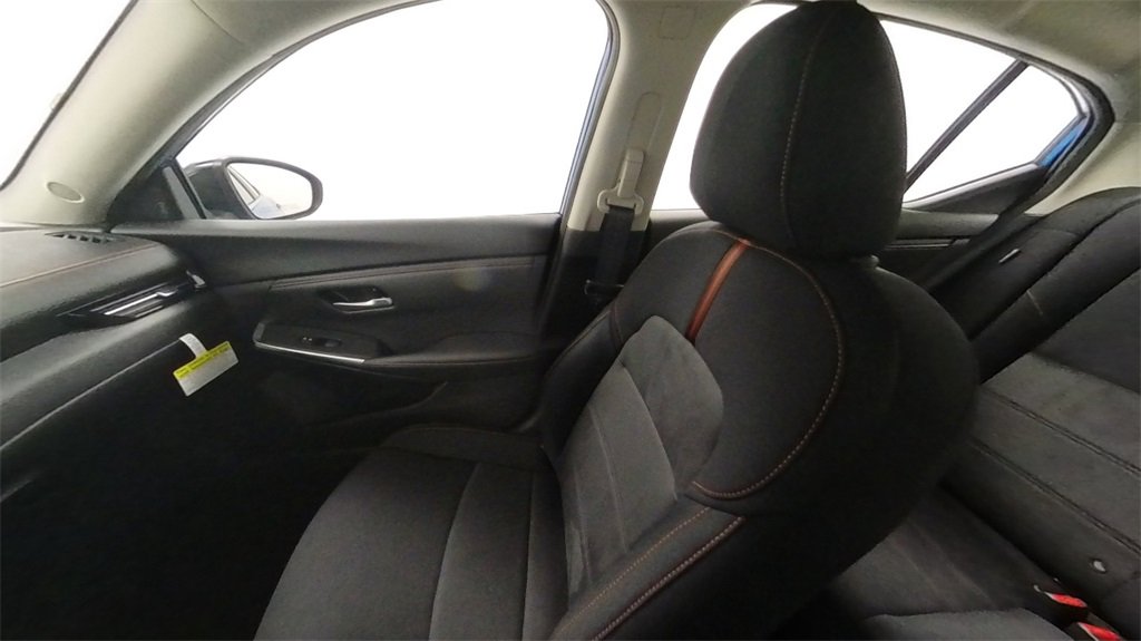 New 2025 Nissan Sentra SR w/ Midnight Edition image 23