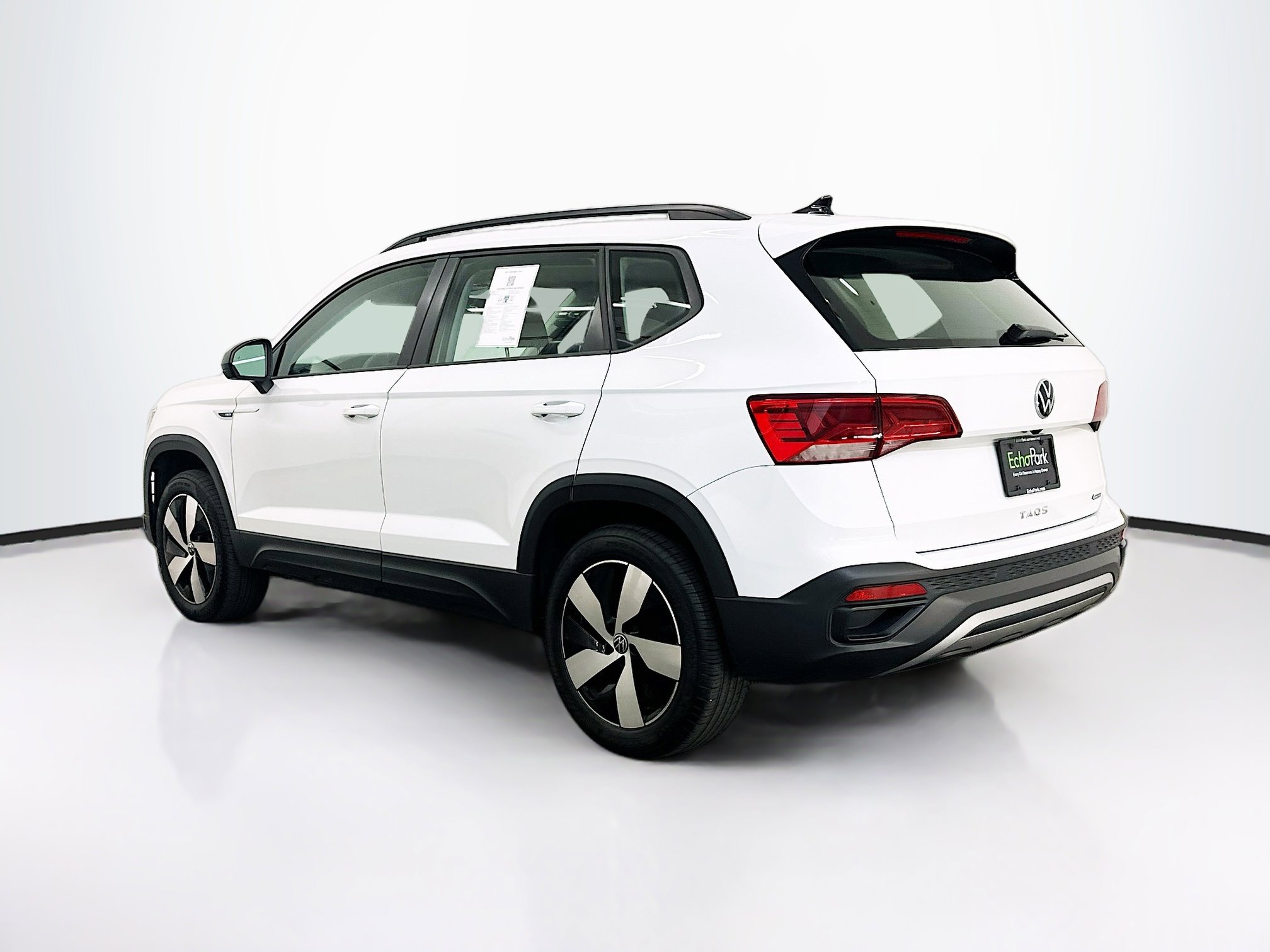 Used 2024 Volkswagen Taos S image 5