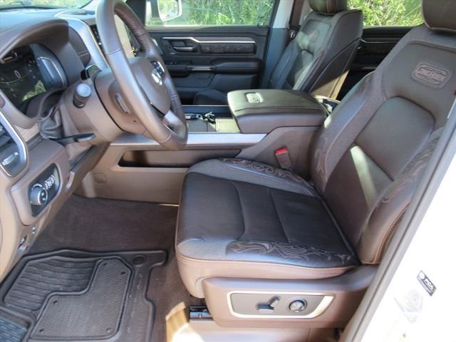 Certified 2025 RAM 1500 Limited image 18