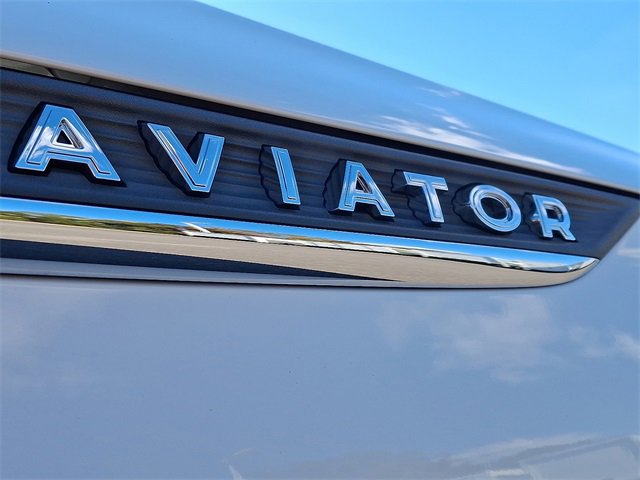 New 2026 Lincoln Aviator Reserve w/ Luxury Package image 11