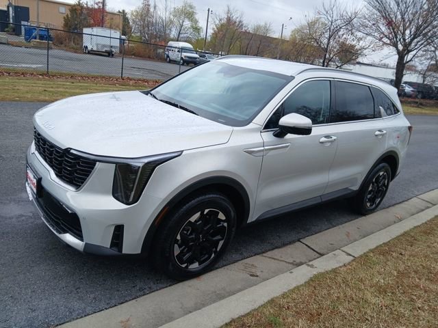 New 2026 Kia Sorento S image 7