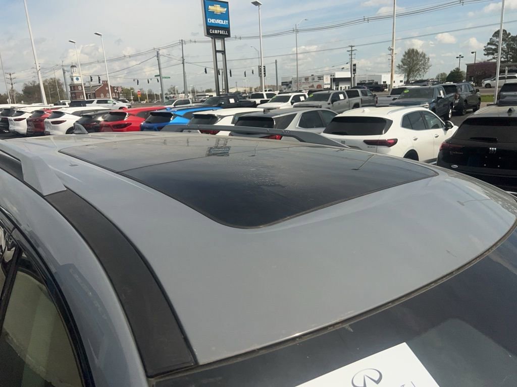Used 2025 Nissan Pathfinder Platinum image 43