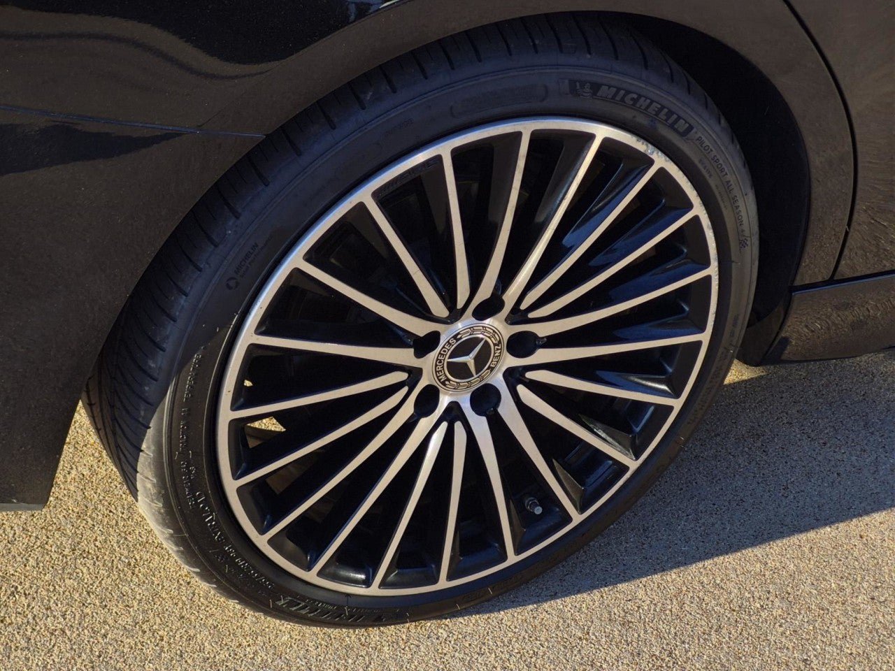 Used 2023 Mercedes-Benz C 300 Sedan image 7