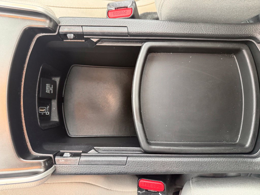 Used 2018 Honda Accord EX image 38