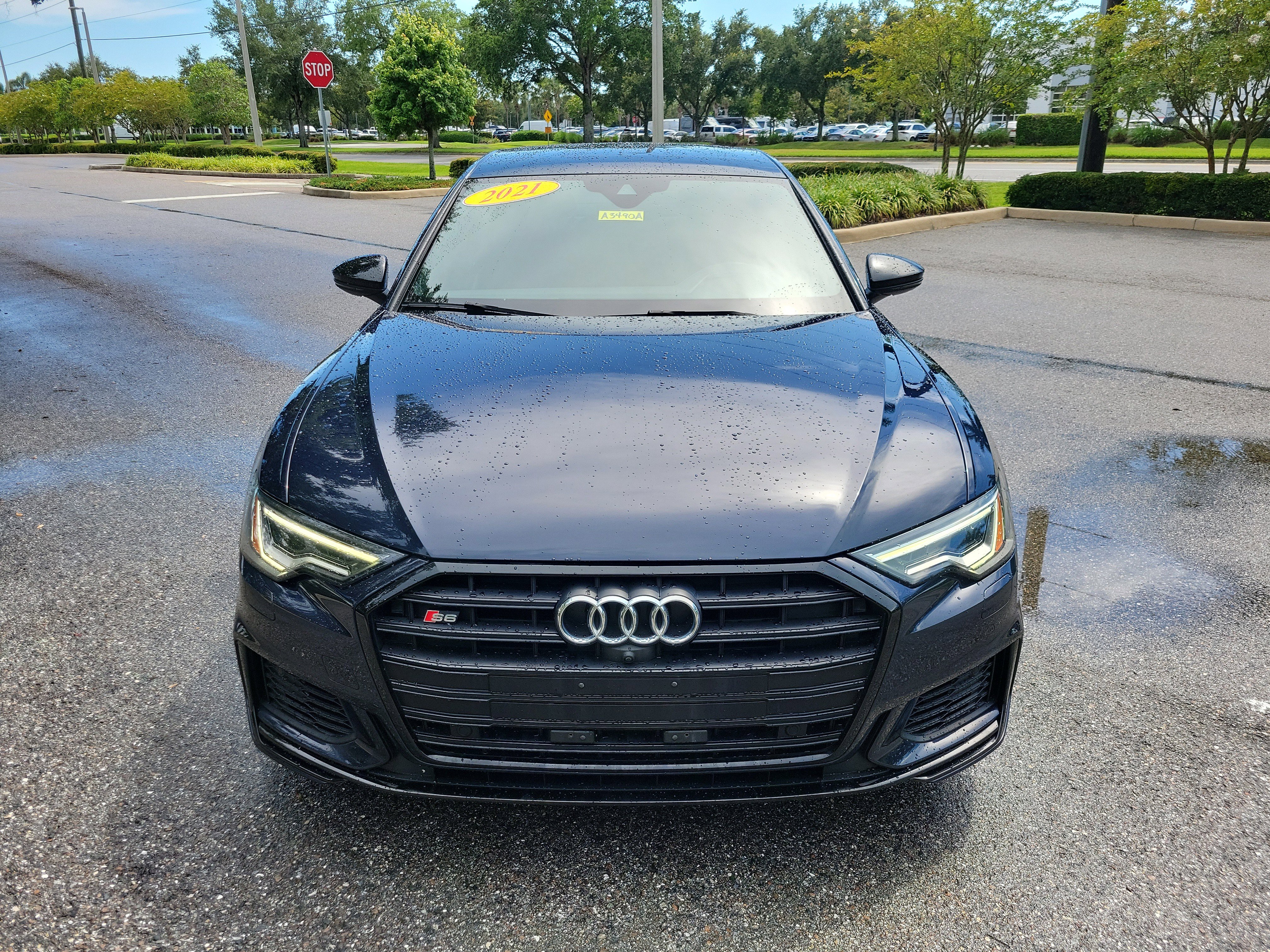 Used 2021 Audi S6 Premium Plus w/ Black Optic Package AWD/4WD image 2