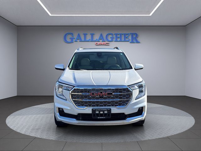 Certified 2024 GMC Terrain Denali w/ Denali Premium Package image 12
