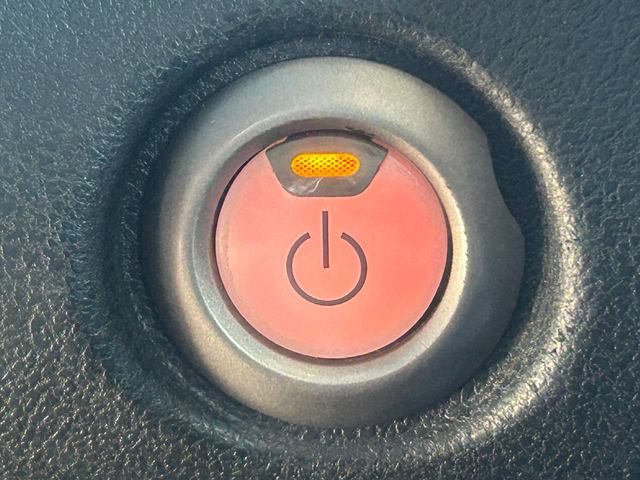 Used 2013 Nissan Leaf S FWD image 14