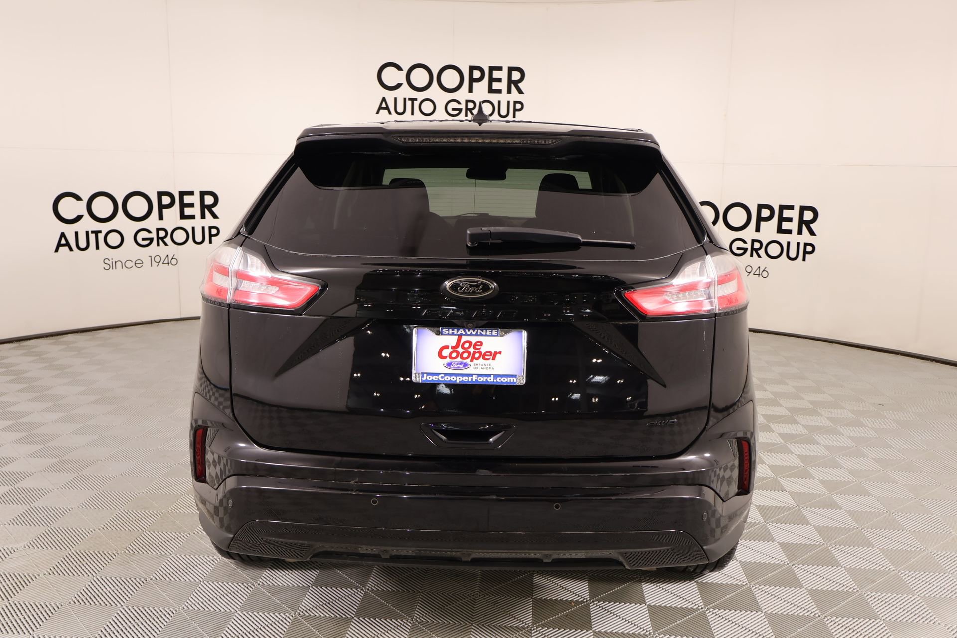 Used 2024 Ford Edge SE w/ Black Appearance Package AWD/4WD image 20