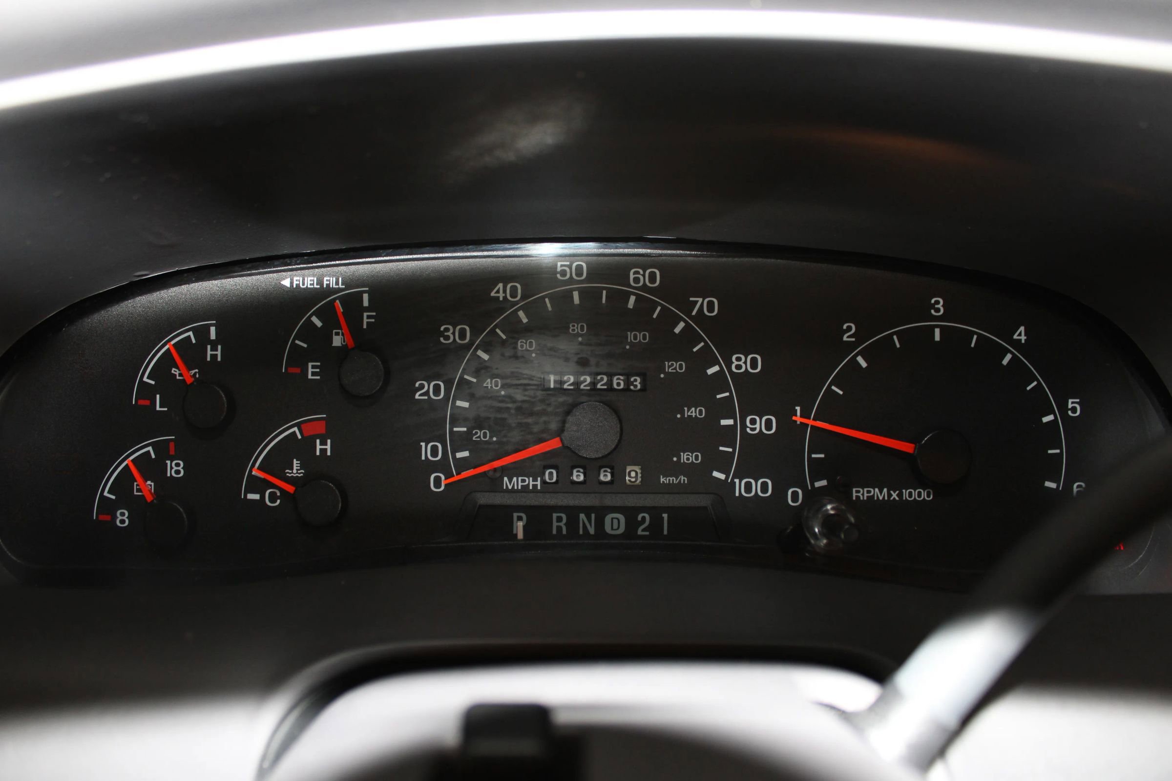 Used 2000 Ford Excursion XLT image 12