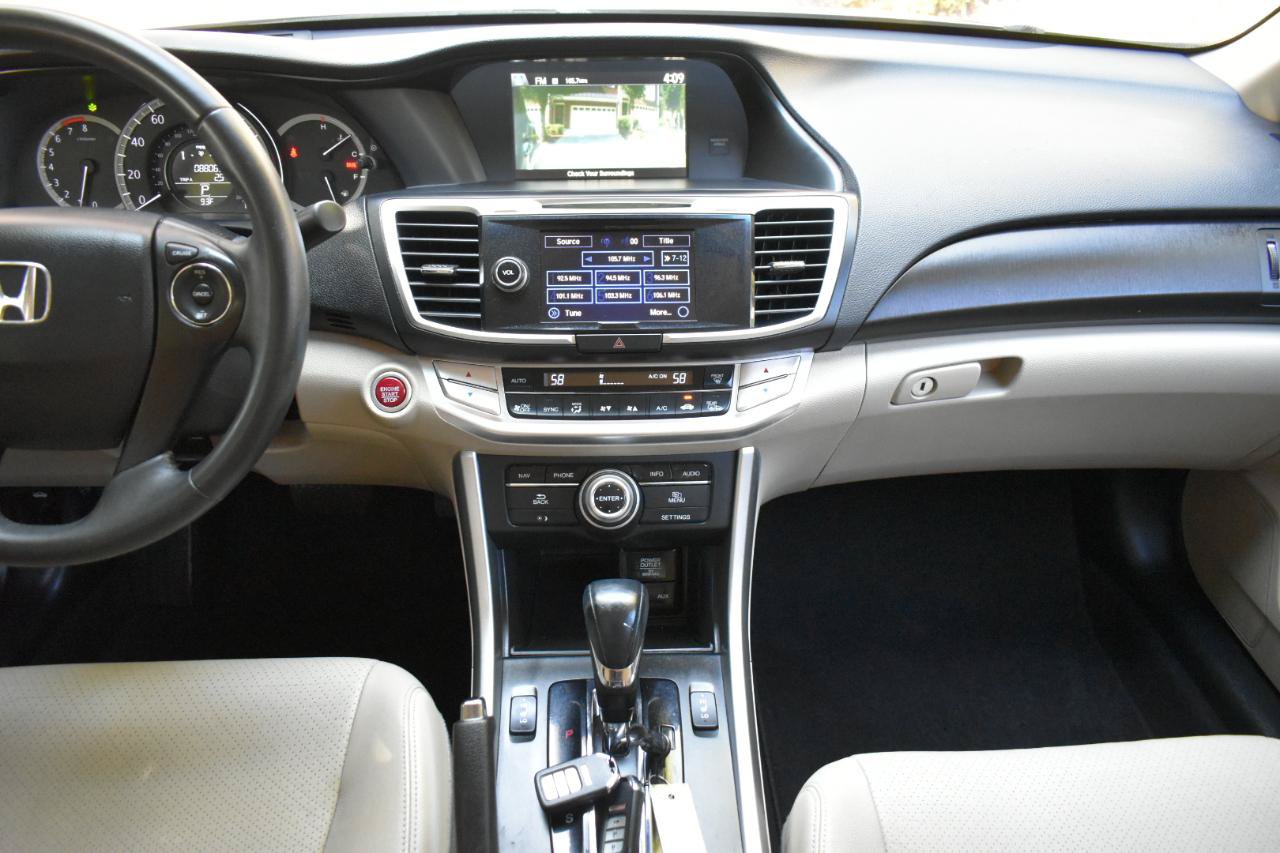 Used 2015 Honda Accord EX-L image 19
