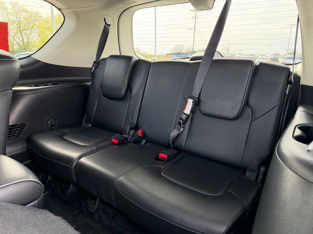Used 2024 INFINITI QX80 Luxe image 17