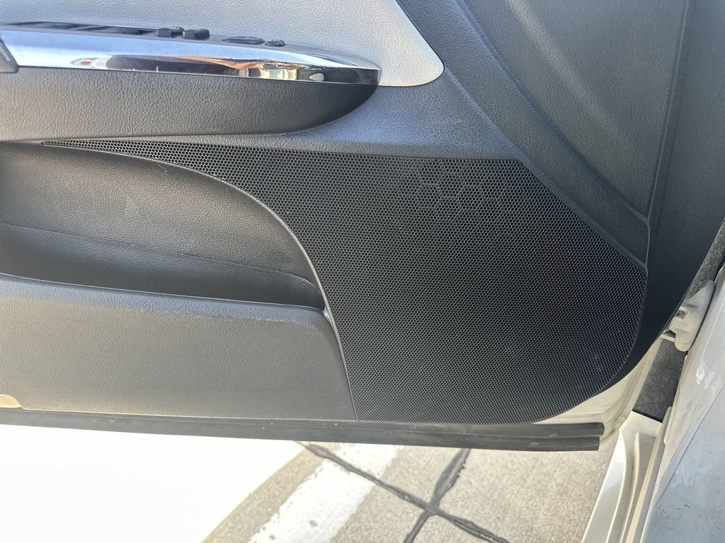 Used 2014 Toyota Avalon XLE FWD image 25
