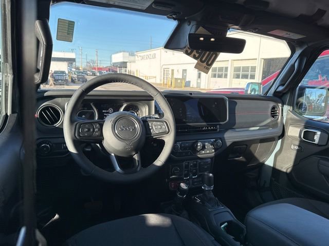 Used 2026 Jeep Wrangler Unlimited Rubicon w/ Safety Group image 8