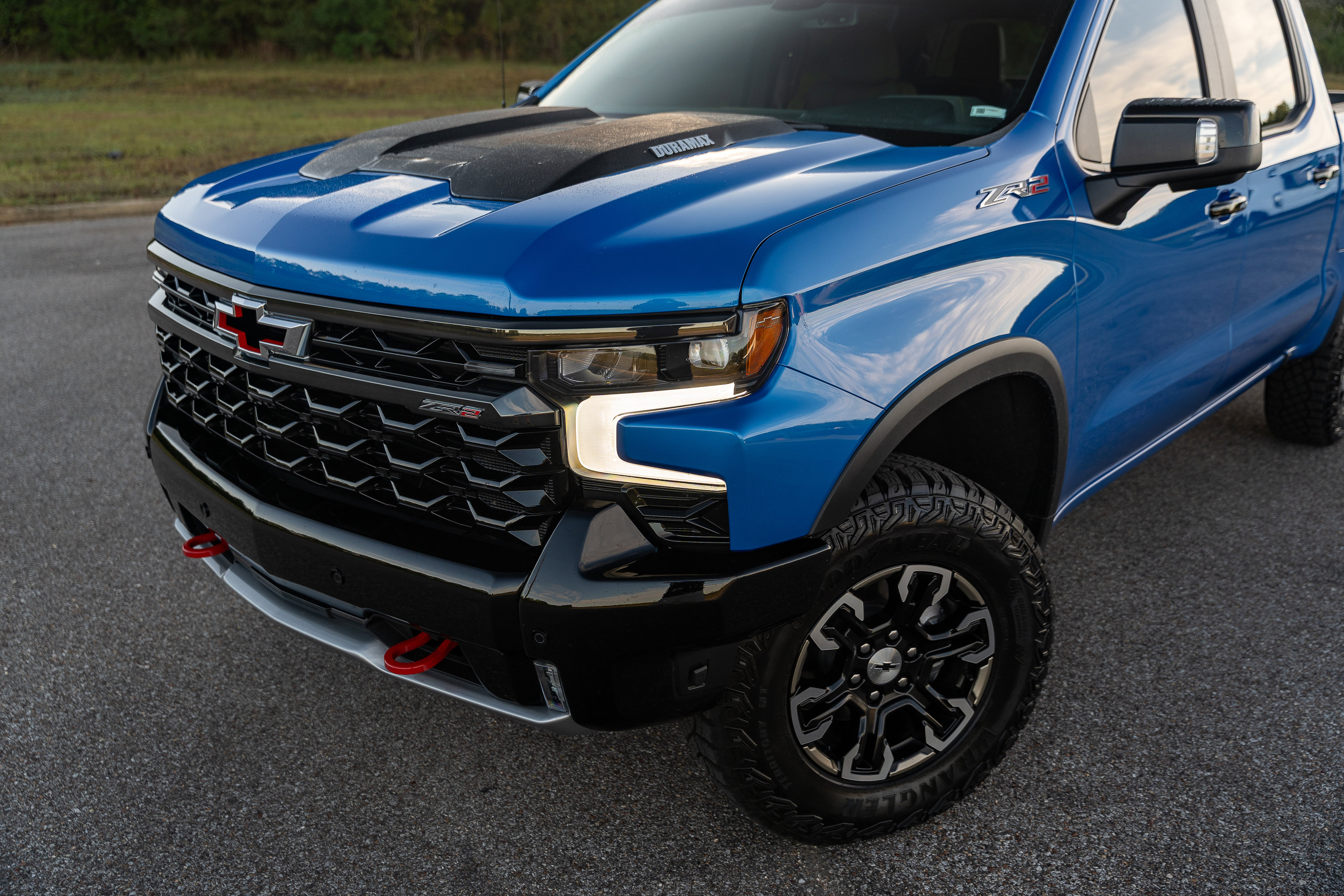 Used 2025 Chevrolet Silverado 1500 ZR2 image 13