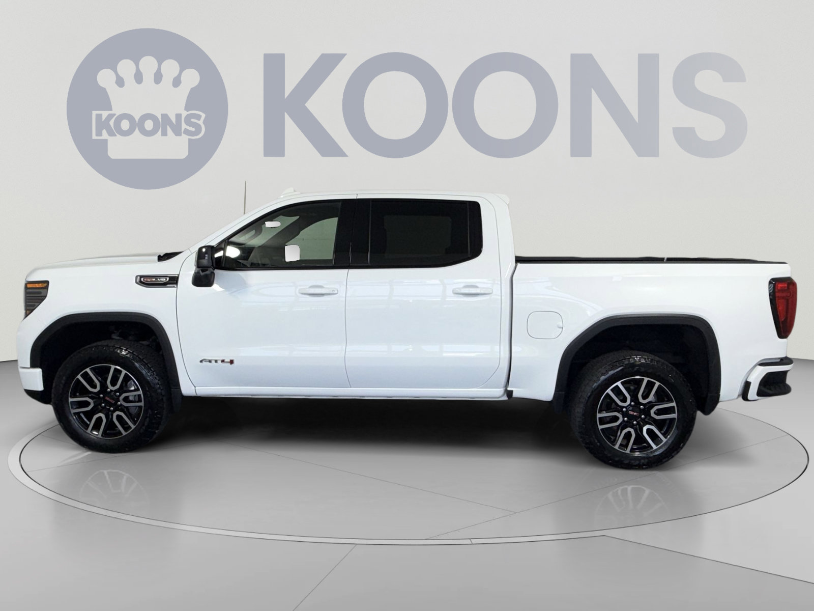 Used 2026 GMC Sierra 1500 AT4 w/ Technology Package AWD/4WD image 2