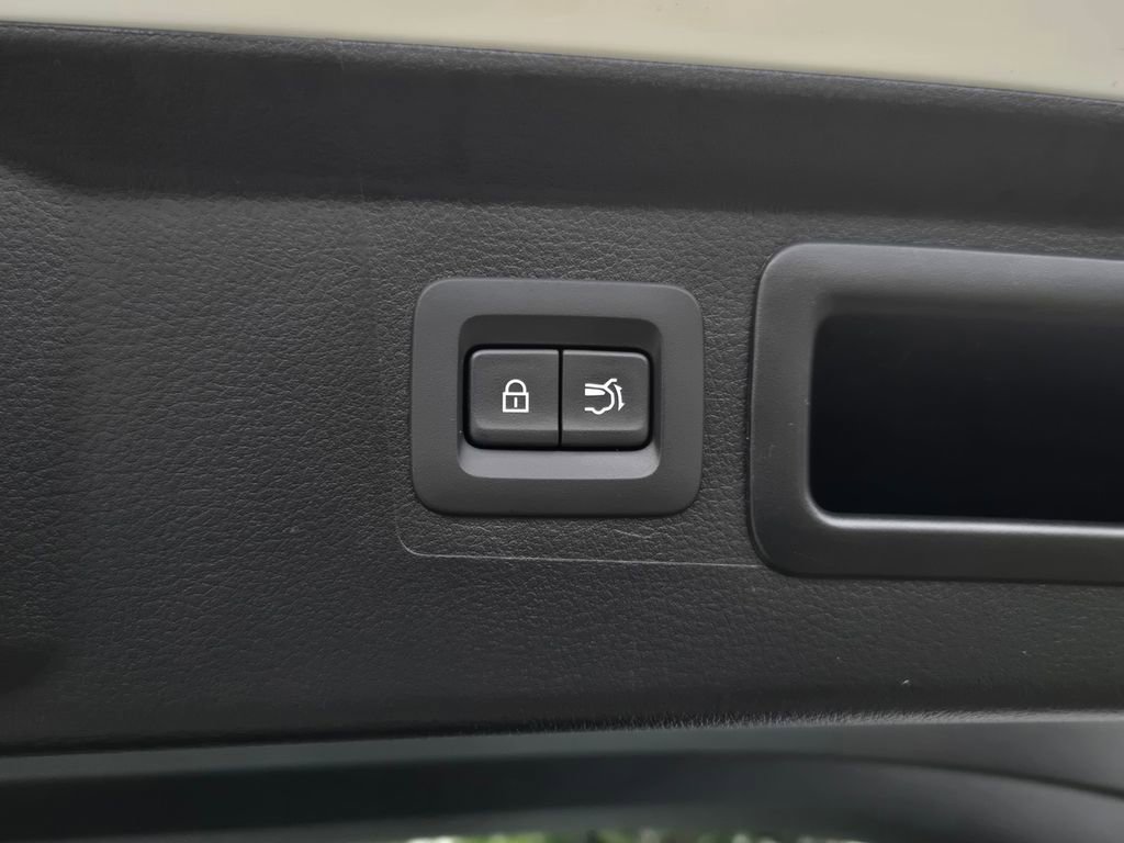 Certified 2025 MAZDA CX-50 AWD 2.5 Hybrid w/ Weather Package image 27