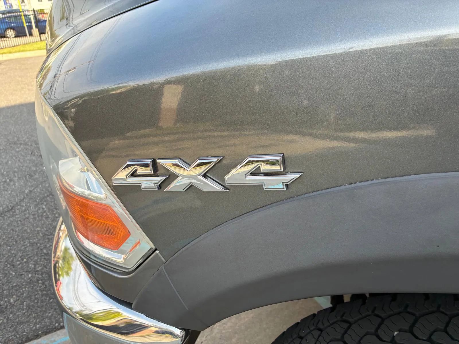 Used 2011 RAM 2500 SLT w/ Popular Equipment Group AWD/4WD image 9