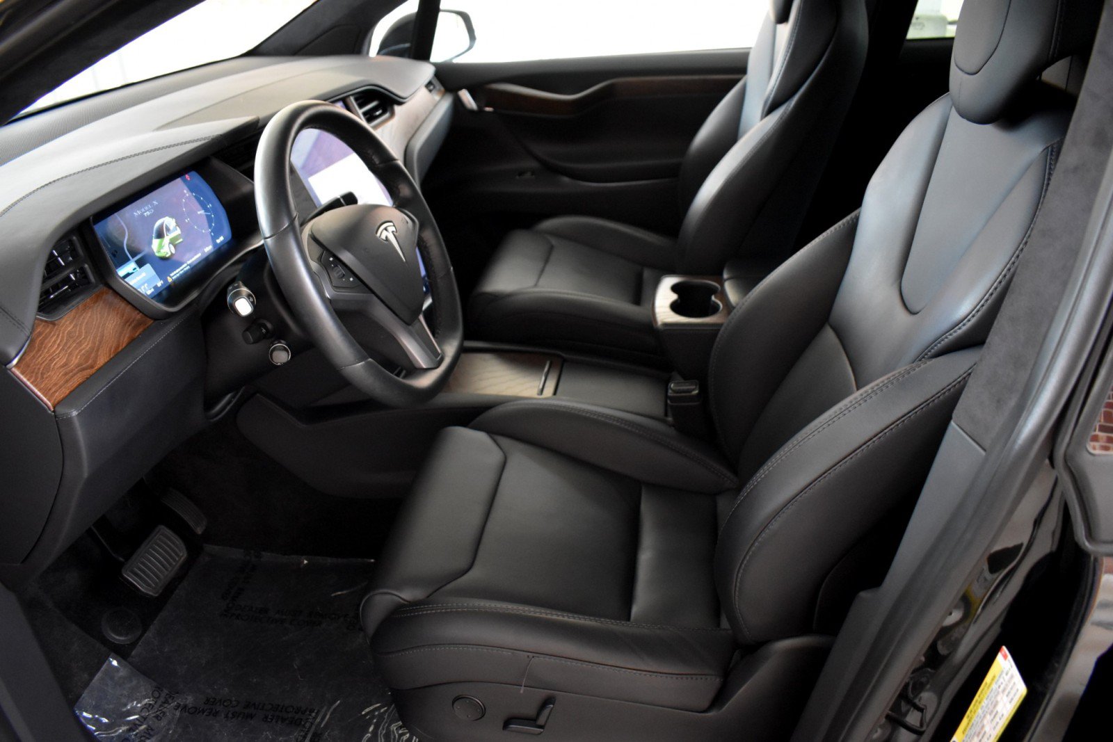 Used 2018 Tesla Model X 75D AWD/4WD image 28