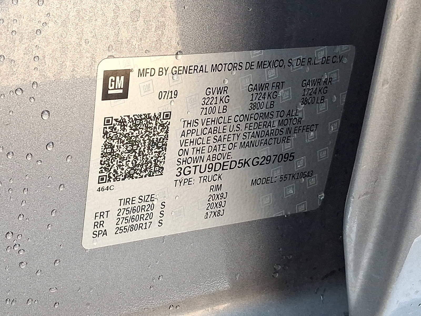 Used 2019 GMC Sierra 1500 SLT w/ SLT Premium Plus Package AWD/4WD image 32