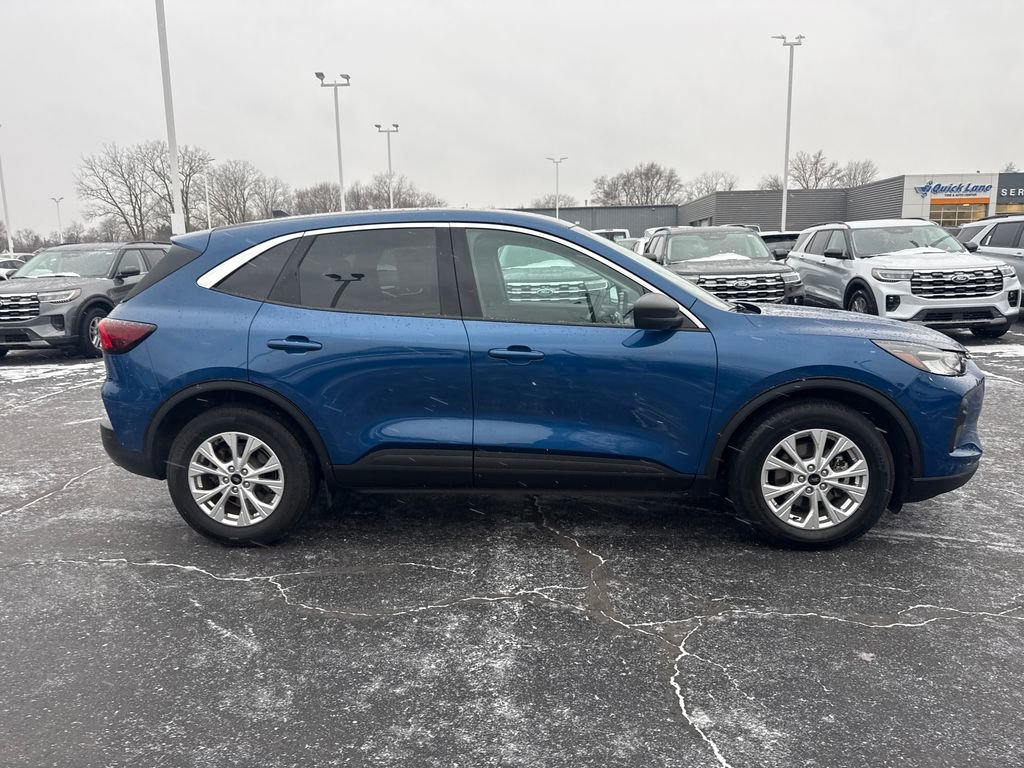 Used 2023 Ford Escape Active image 6