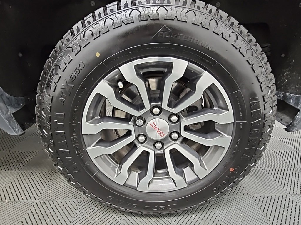 Certified 2021 GMC Sierra 1500 AT4 image 41