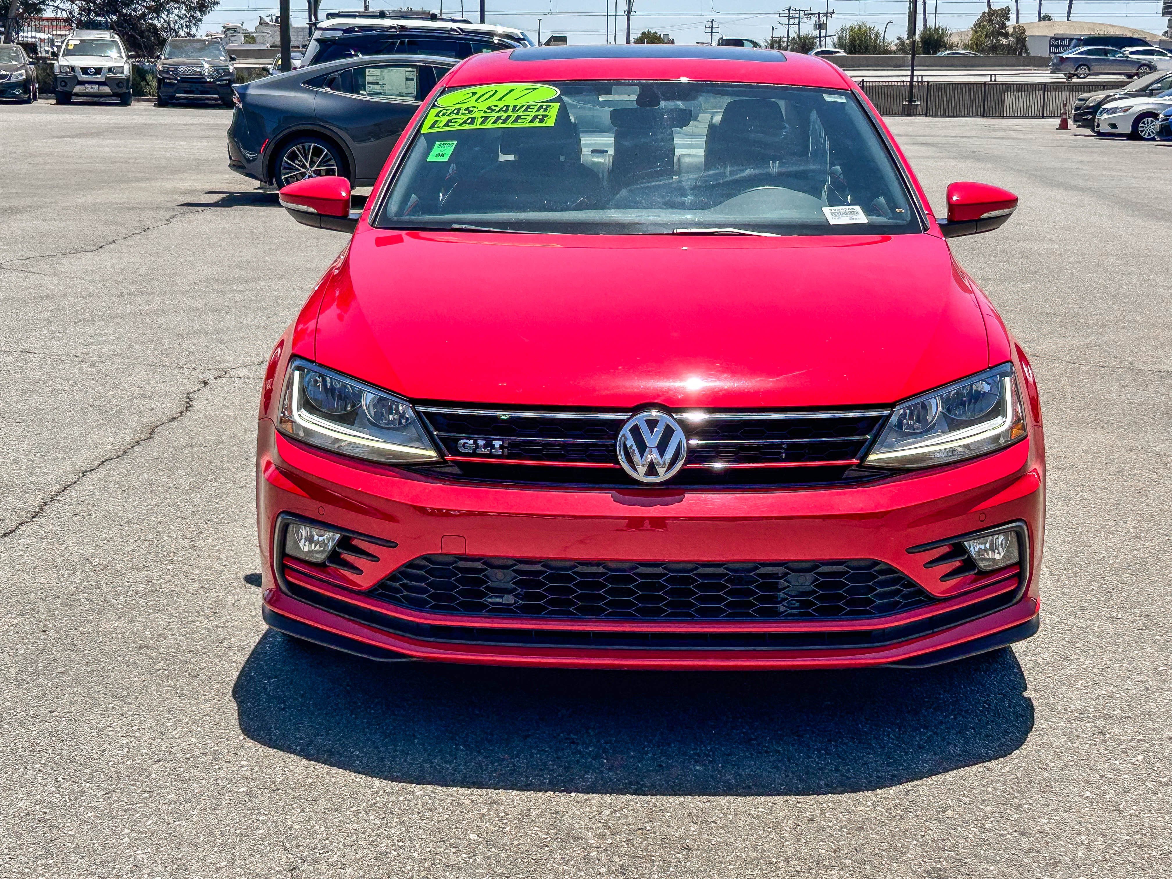 Used 2017 Volkswagen Jetta GLI FWD image 2