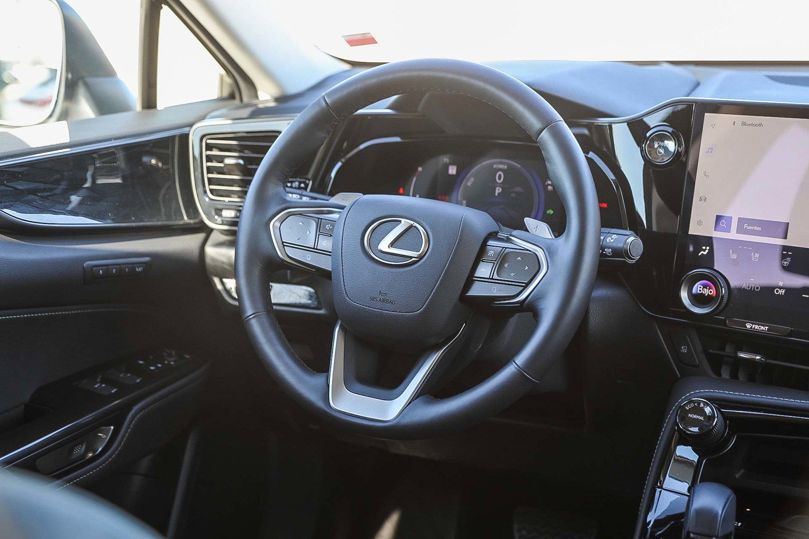 Used 2025 Lexus NX 350h AWD w/ Premium Package image 15